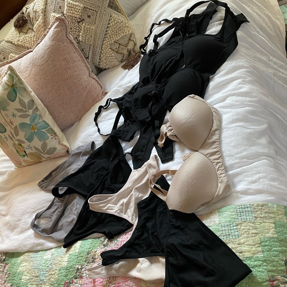 Nursing bra lot! Size M-L. Target/kindred bravely